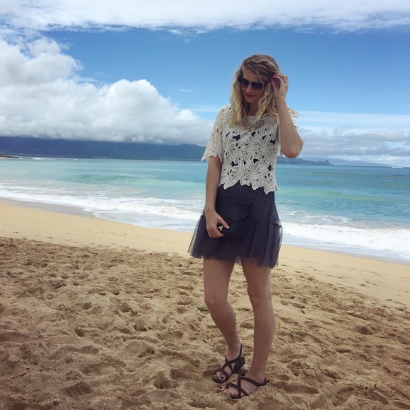 Meet your Posher! - Picture 2 of 2